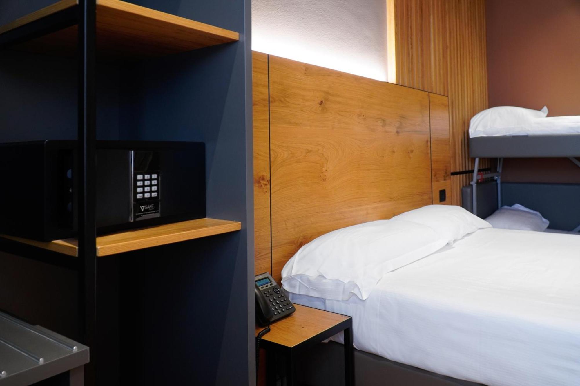 Hotel Arya By Mauro سيرمِيوني المظهر الخارجي الصورة