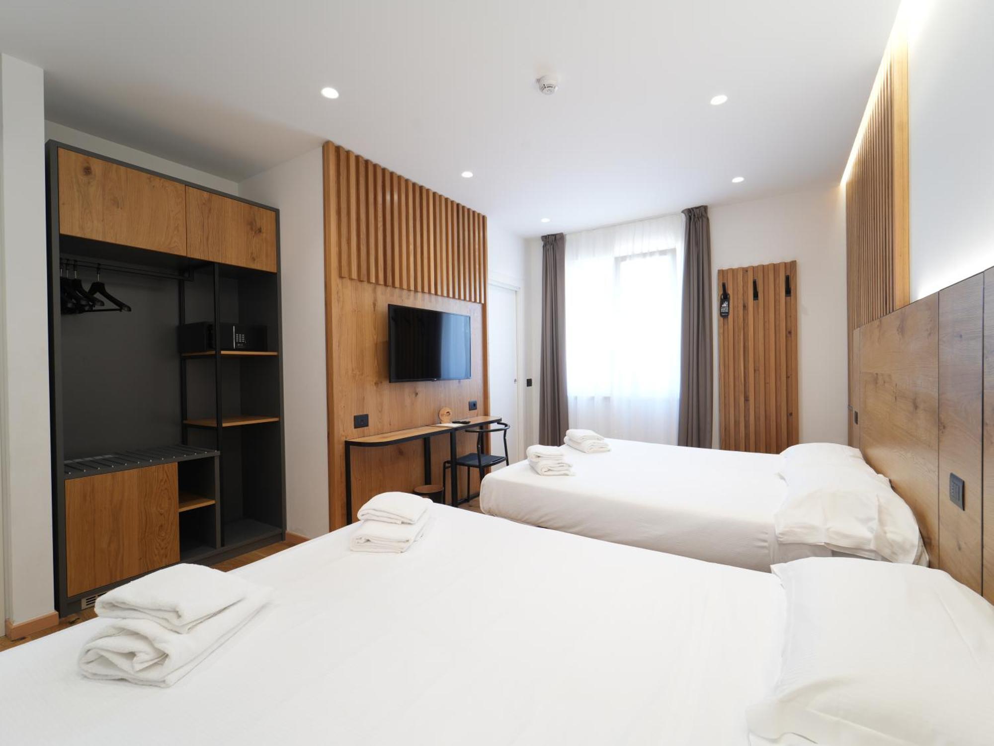 Hotel Arya By Mauro سيرمِيوني المظهر الخارجي الصورة