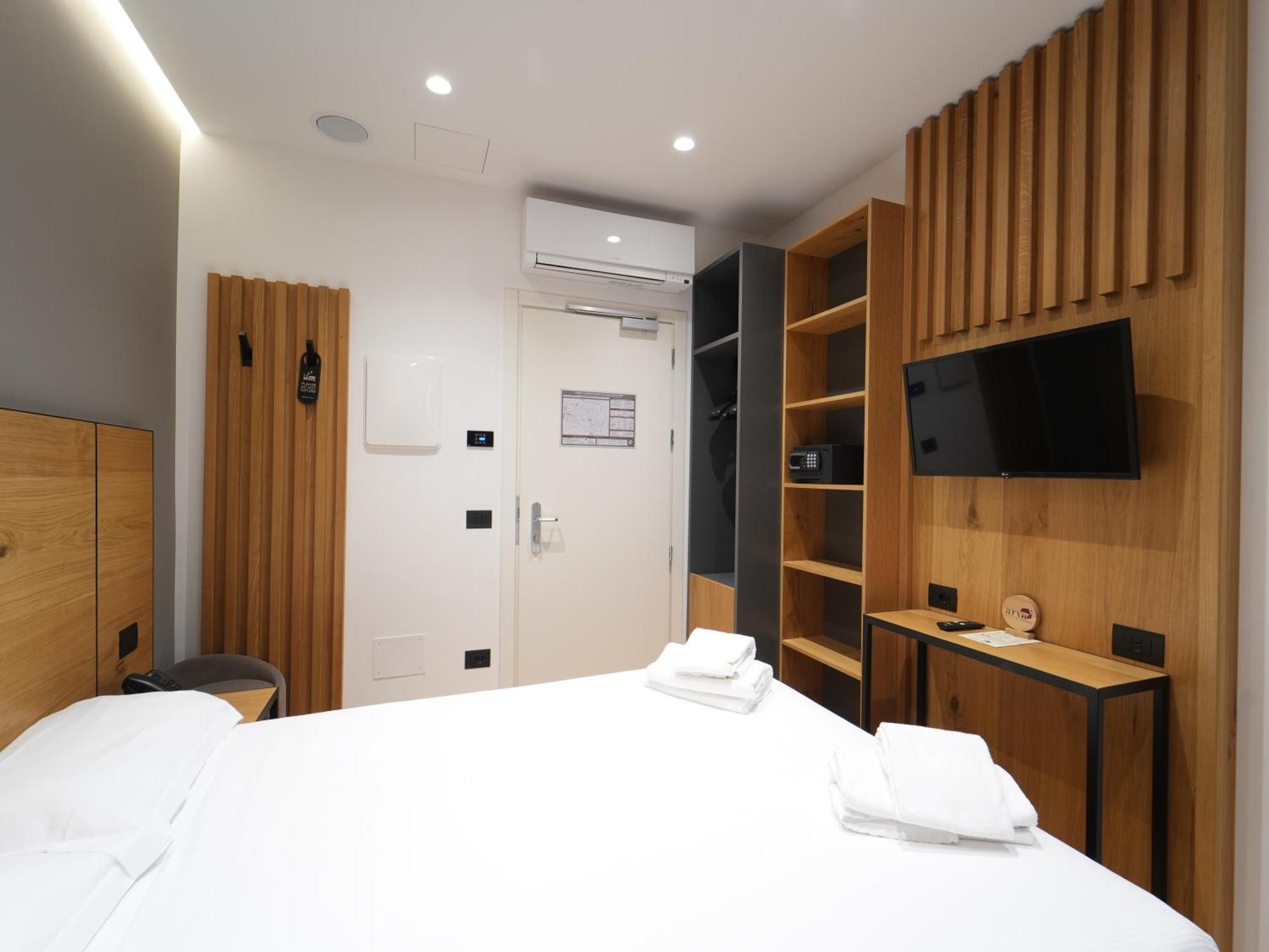 Hotel Arya By Mauro سيرمِيوني المظهر الخارجي الصورة